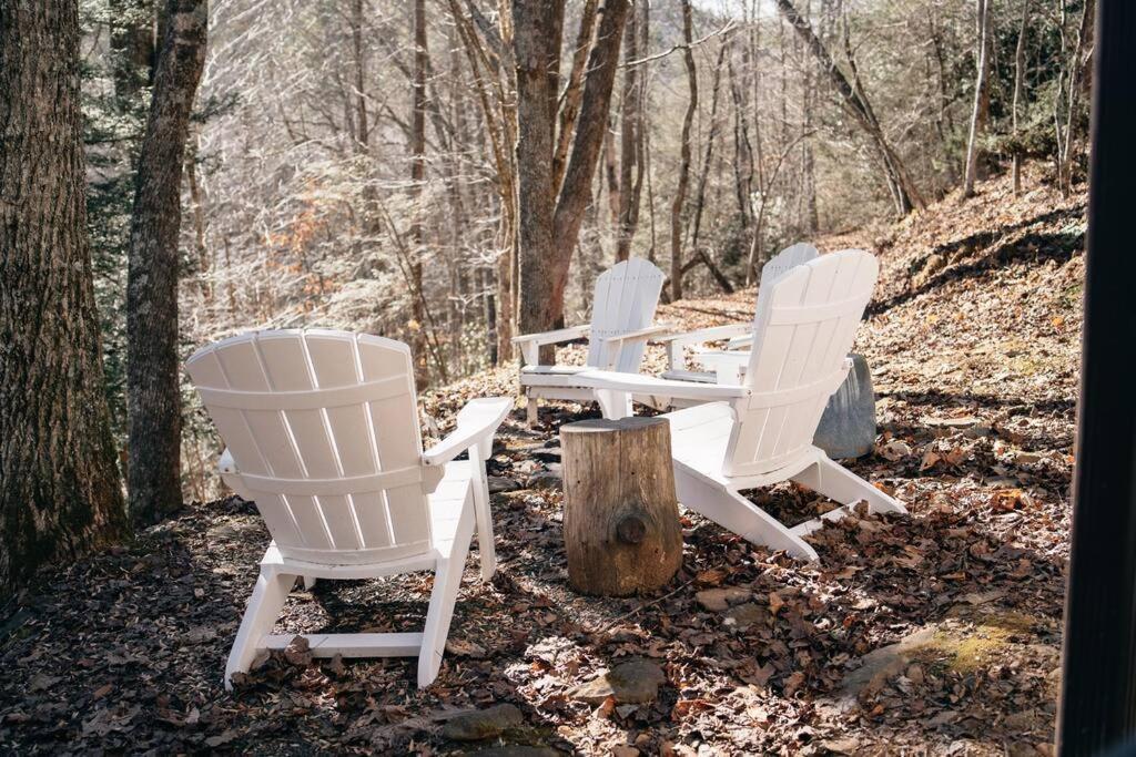 Serene & Cozy - Peaceful View - Fireplace - Creek Fleetwood Luaran gambar